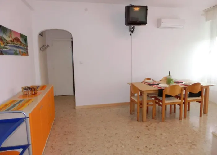 Apartman Center Walk To Sea